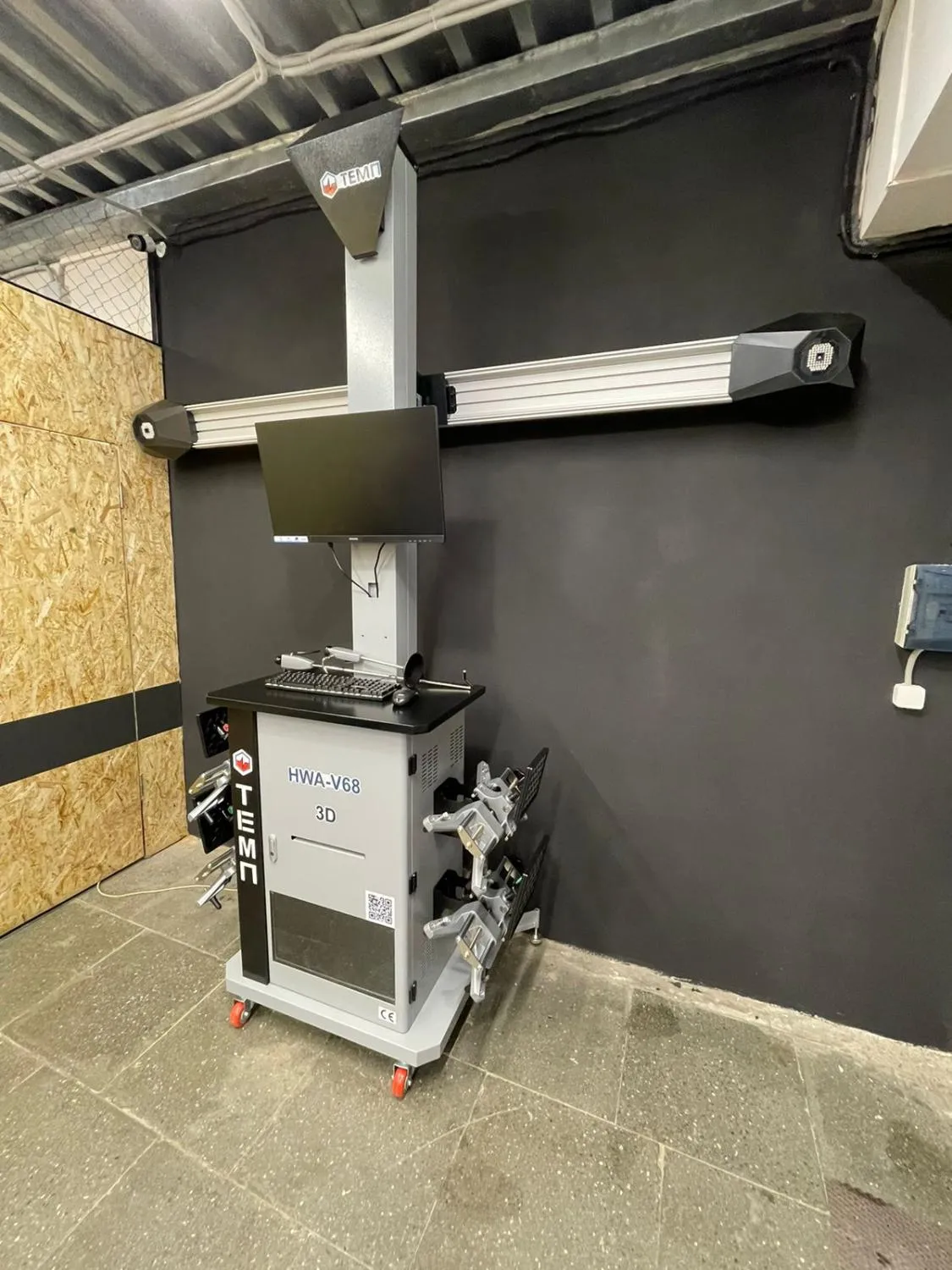 Стенд развал схождения 3D с автолифтом камер HWA-V68