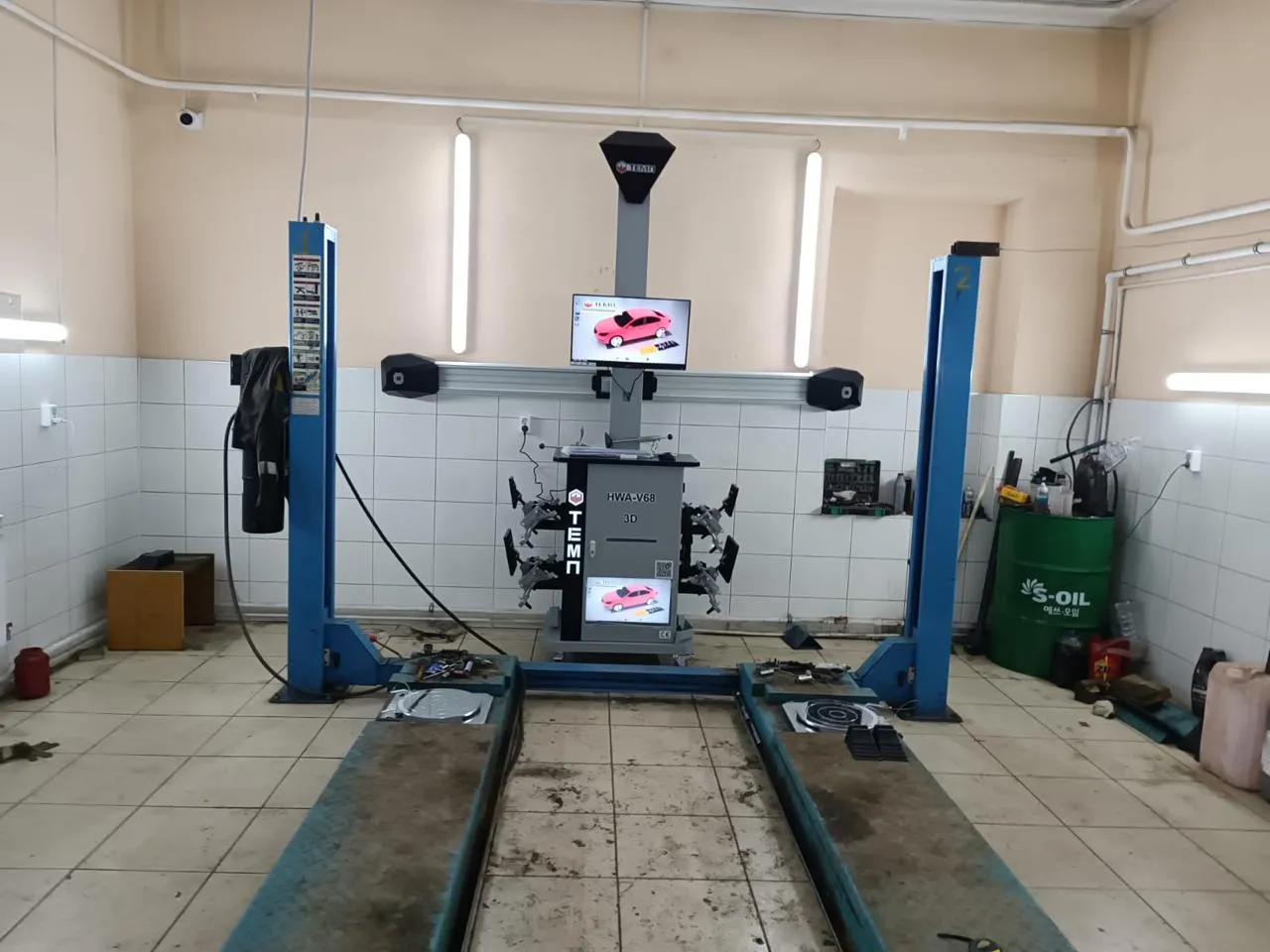 Стенд развал схождения 3D с автолифтом камер HWA-V68